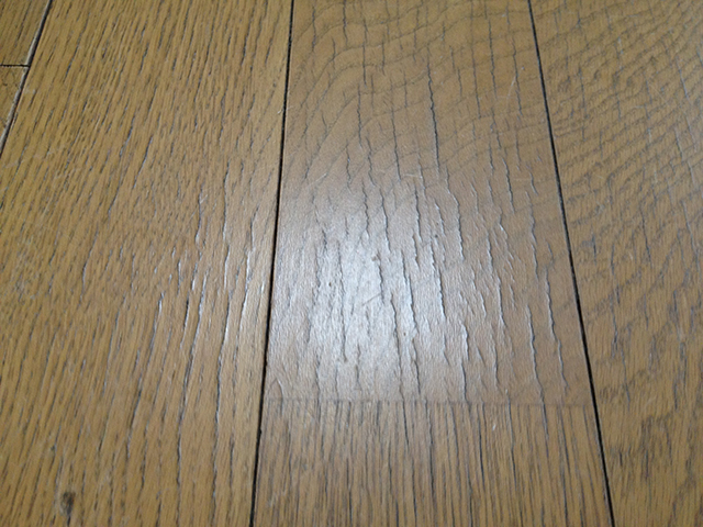 乾燥による表面ひび割れ